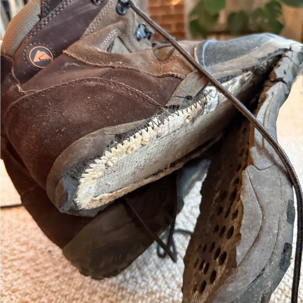 Ozark Trail Men's Dual-Tone Waterproof Boots